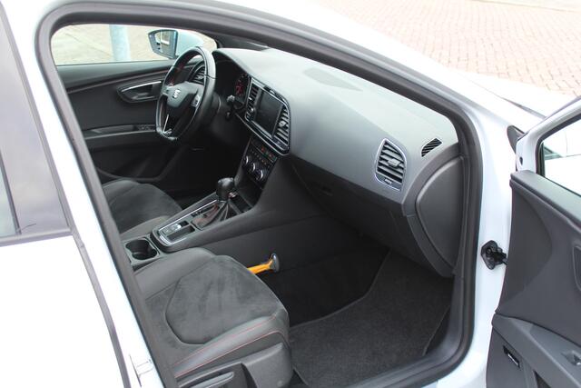 Seat LEON ST 1.4 EcoTSI FR 150 Pk Sport Intense Led Alcantara Keyless Stoelvw Clima 18inch Pdc