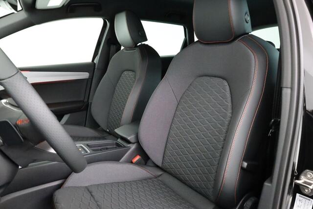 Seat LEON FR First Edition 1.5 TSI eHybrid 150 kW / 204 pk DSG | Camera | LED | Side Assist | Privacy glass | 17 inch
