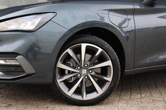 Seat LEON Sportstourer 1.5 TSI e-Hybrid 204pk FR PHEV First Edition | 130KM Elektrische Actieradius | Adaptieve Cruise Control | Achteruitrijcamera