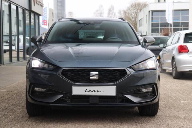Seat LEON Sportstourer 1.5 TSI e-Hybrid 204pk FR PHEV First Edition | 130KM Elektrische Actieradius | Adaptieve Cruise Control | Achteruitrijcamera