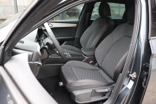 Seat LEON Sportstourer 1.5 TSI e-Hybrid 204pk FR PHEV First Edition | 130KM Elektrische Actieradius | Adaptieve Cruise Control | Achteruitrijcamera
