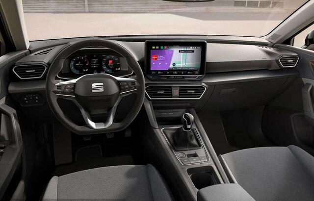 Seat LEON Sportstourer 1.5 TSI e-Hybrid Style Business Intense | Achteruitrijcamera | Predictive Adaptive Cruise Control | Draadloze Apple CarPlay(TM) & Android Auto(TM)