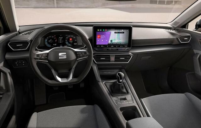 Seat LEON Sportstourer 1.5 TSI e-Hybrid Style | Zwenkbare trekhaak | Virtual Cockpit | Draadloze Apple CarPlay(TM) & Android Auto(TM)
