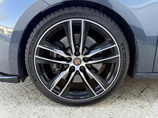 Seat LEON ST 2.0 TSI CUPRA | VOL !! | Maxton | Sportuitlaat | Pano | Carplay | ACC
