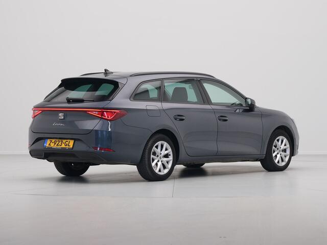 Seat LEON Sportstourer 1.5 eTSI Style Business Intense