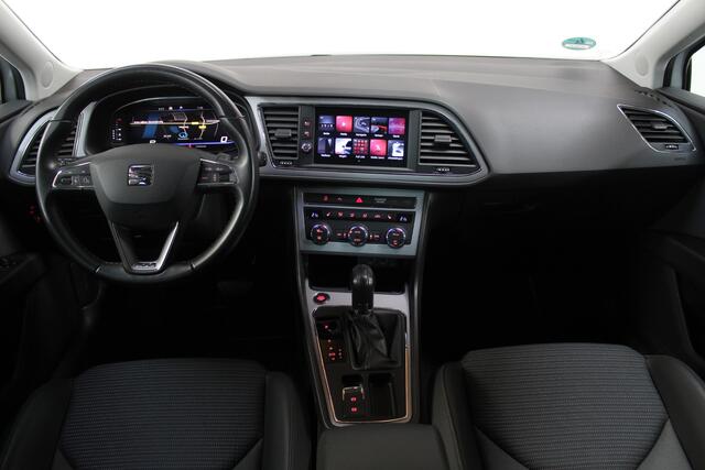 Seat LEON ST 1.5 TSI Xcellence Vitrual | Keyless | Trekhaak | Dab