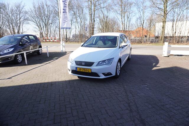 Seat LEON 1.0 EcoTSI Style Connect CRUISE NAVI CARPLAY CLIMA