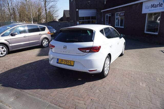 Seat LEON 1.0 EcoTSI Style Connect CRUISE NAVI CARPLAY CLIMA