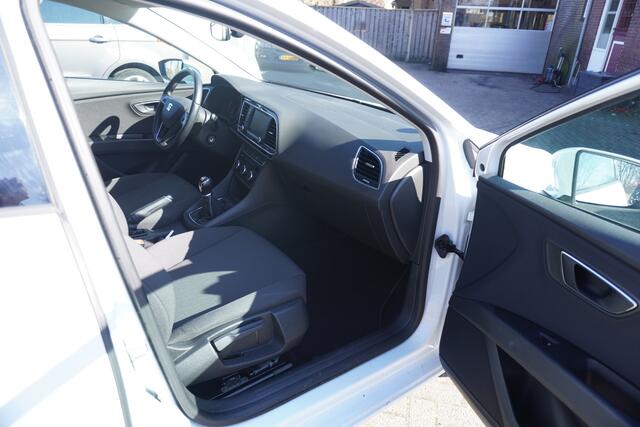 Seat LEON 1.0 EcoTSI Style Connect CRUISE NAVI CARPLAY CLIMA