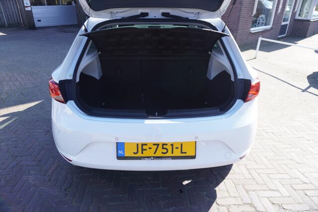 Seat LEON 1.0 EcoTSI Style Connect CRUISE NAVI CARPLAY CLIMA