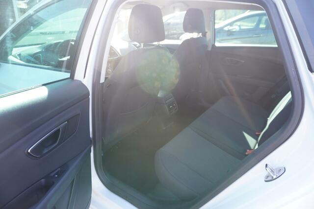 Seat LEON 1.0 EcoTSI Style Connect CRUISE NAVI CARPLAY CLIMA
