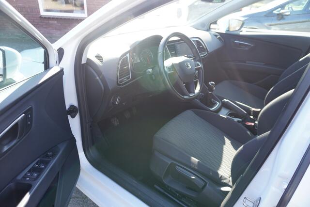 Seat LEON 1.0 EcoTSI Style Connect CRUISE NAVI CARPLAY CLIMA