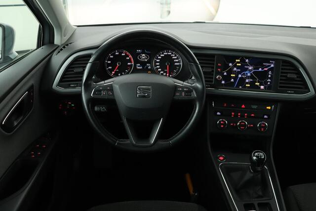Seat LEON 1.0 TSI Style Intens | Carplay | Navigatie | Keyless | Climate control | PDC | Cruise control | Bluetooth