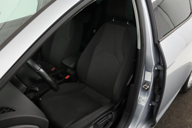 Seat LEON 1.0 TSI Style Intens | Carplay | Navigatie | Keyless | Climate control | PDC | Cruise control | Bluetooth