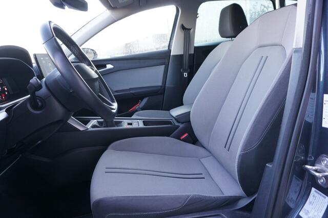 Seat LEON 1.0 TSI Style Launch Edition | CAMERA | TREKHAAK | CLIMA | LED |