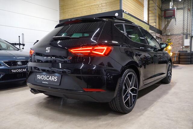 Seat LEON 1.5 TSI FR * Pano - Virtual - App - LED - 18" - Navi - 1e Eig *