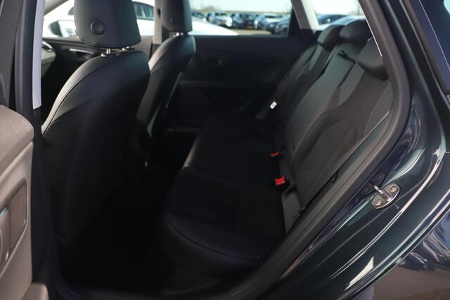 Seat LEON ST 1.5 TSI Style Ultimate Edition 150PK Automaat Virtual Full LED 17 inch LMV Half Leder Stoelverwarming Beats Adaptive Cruise Lane Assist Navigatie Achteruitrijcamera