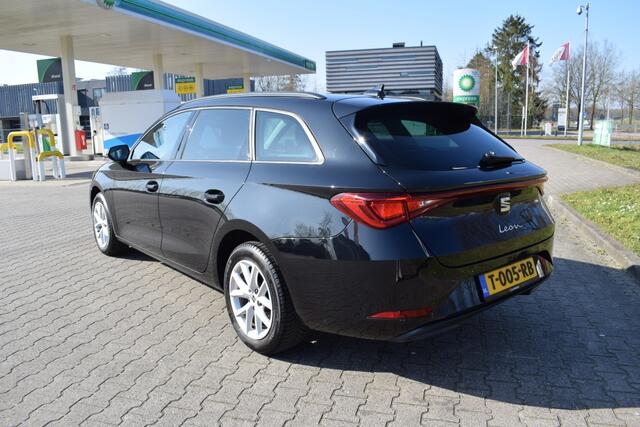 Seat LEON 1.0 eTSI Style | AUTOMAAT | CARPLAY | RIJKLAARPLIJS