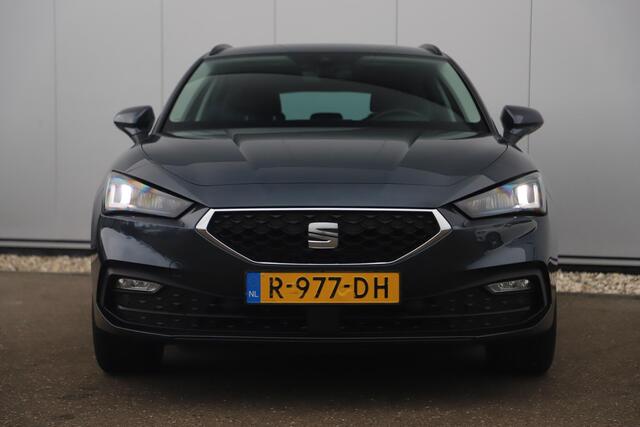 Seat LEON Sportstourer 1.0 TSI Style Business Intense 110PK Trekhaak 17 inch Full LED Navigatie Carplay Android Adaptive Cruise Lane Assist Getint Glas