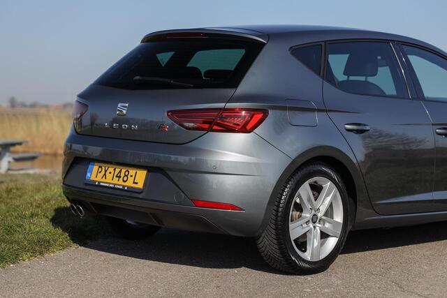 Seat LEON 1.4 TSI 150 PK DSG FR ? LED ? CarPlay ? Camera