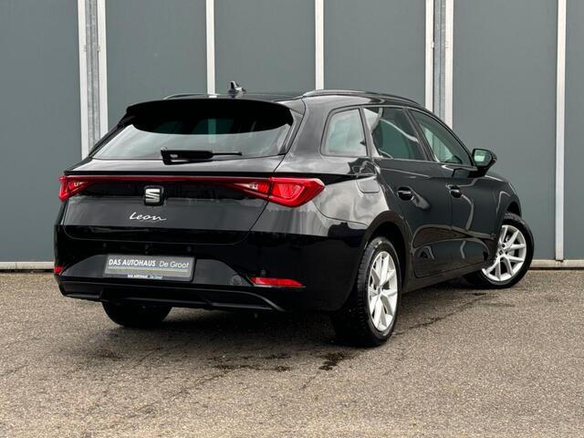 Seat LEON Sportstourer 1.0 eTSI 110pk DSG Style | Camera | Elk achterklep