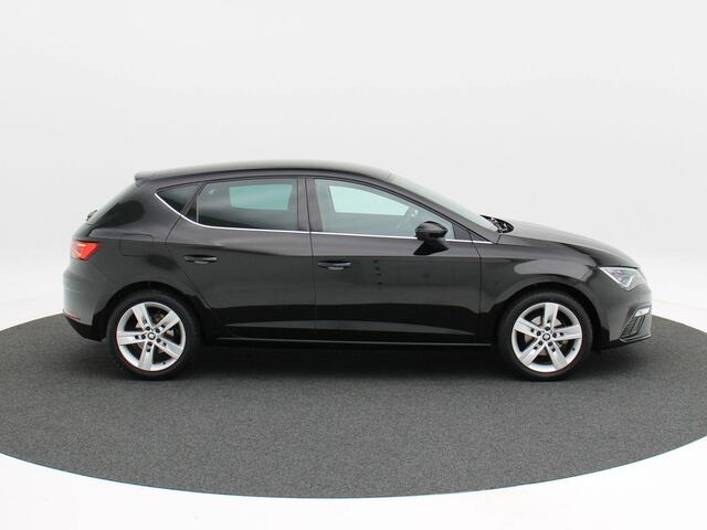 Seat LEON 1.0 TSI FR Business Intense | Full LED | Navigatie | 17 Inch | Privacy Glass | Camera | 114.025 Km!!