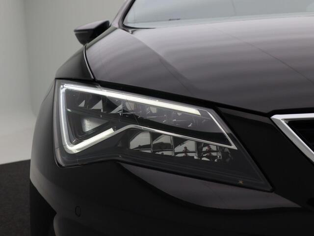 Seat LEON 1.0 TSI FR Business Intense | Full LED | Navigatie | 17 Inch | Privacy Glass | Camera | 114.025 Km!!