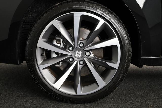 Seat LEON Sportstourer FR Business PHEV 1.5 TSI 204 pk 6 versn. DSG | 18 inch lichtmetalen velgen