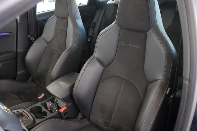 Seat LEON ST 2.0 TSI 4DRIVE CUPRA R / Opendak / LED / Kuipstoel / ACC / CarPlay