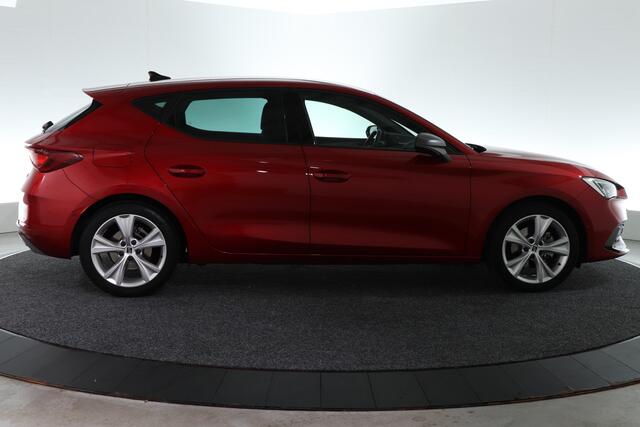 Seat LEON 1.0 TSI FR Business Intense | ADAP. CRUISE | CARPLAY | CLIMA |