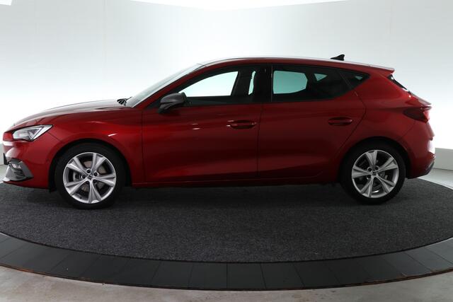 Seat LEON 1.0 TSI FR Business Intense | ADAP. CRUISE | CARPLAY | CLIMA |