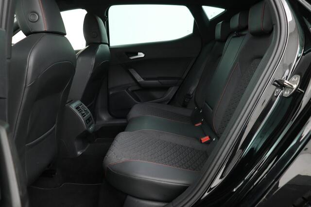 Seat LEON 1.4 TSI eHybrid PHEV FR | Carplay | Adaptive cruise | Full LED | Navigatie | PDC | Sportstoelen