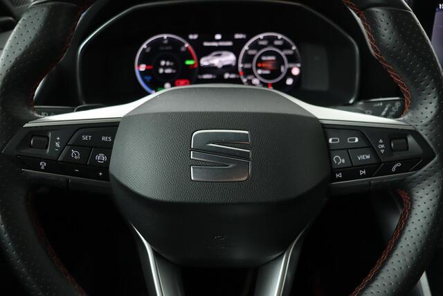 Seat LEON 1.4 TSI eHybrid PHEV FR | Carplay | Adaptive cruise | Full LED | Navigatie | PDC | Sportstoelen