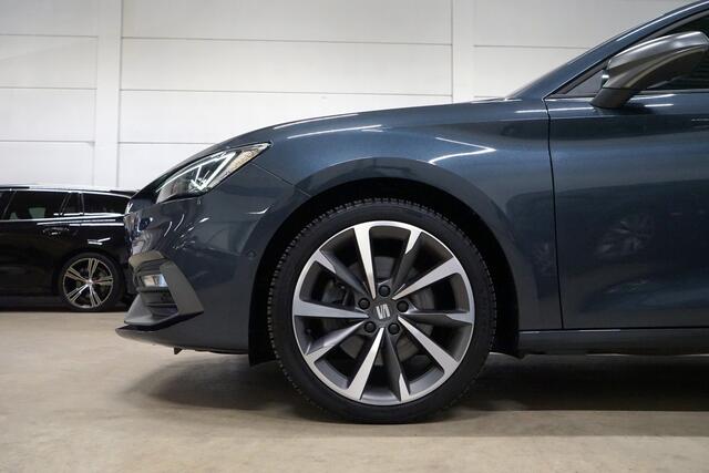 Seat LEON 1.5 eTSI FR * LED - Sfeer - 18" - Camera - Keyless - Dodehoek - App - DCC *