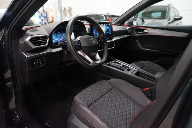 Seat LEON 1.5 eTSI FR * LED - Sfeer - 18" - Camera - Keyless - Dodehoek - App - DCC *