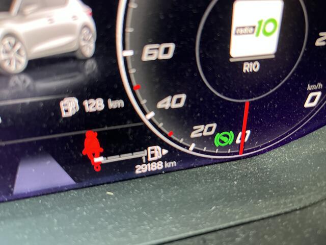 Seat LEON 1.4 TSI eHybrid PHEV FR / AUTOMAAT/ KEYLESS/ CRUISE/ DIGITAL DASH/ NAVI/ FULL LINK/ DAB/ CLIMATE/ STOELVERWARMING/ PARK. SENSOREN V&A