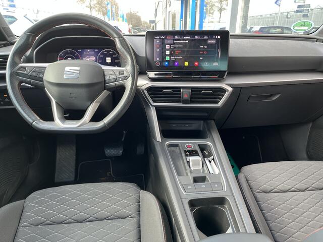 Seat LEON 1.4 TSI eHybrid PHEV FR / AUTOMAAT/ KEYLESS/ CRUISE/ DIGITAL DASH/ NAVI/ FULL LINK/ DAB/ CLIMATE/ STOELVERWARMING/ PARK. SENSOREN V&A
