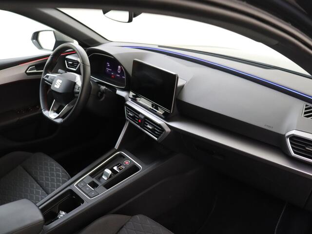 Seat LEON 1.5 eTSI FR Launch Edition | Navigatie