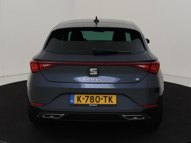 Seat LEON 1.5 eTSI FR Launch Edition | Navigatie