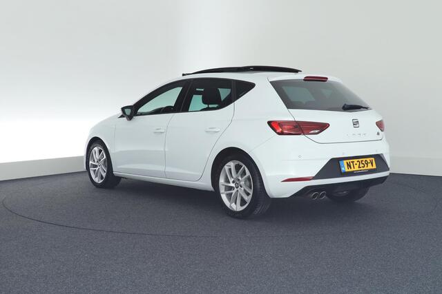 Seat LEON 1.4 EcoTSI 150pk DSG FR Led Camera Panoramadak Navigatie