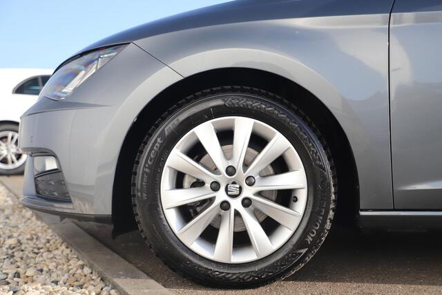 Seat LEON 1.0 EcoTSI Style Business Intense Trekhaak Virtual Beats Navigatie Achteruitrijcamera Clima Carplay Android Keyless 16 inch LMV