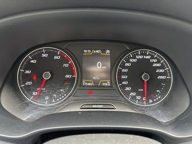 Seat LEON ST 1.4 EcoTSI FR Connect | Pano Schuifdak | Navi | Elek. Bestuurdersstoel | Trekhaak | 1ste eigenaar | volledig dealer onderhouden