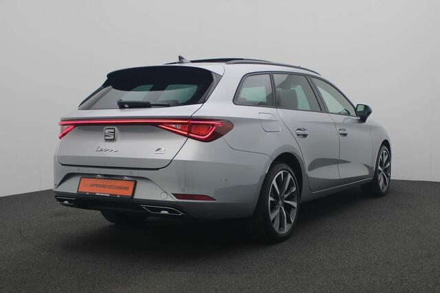 Seat LEON Sportstourer 1.4 TSI 204PK DSG eHybrid PHEV FR | Pano | Keyless | Navi | Camera | 18 inch | Full LED | Leder/alcantara