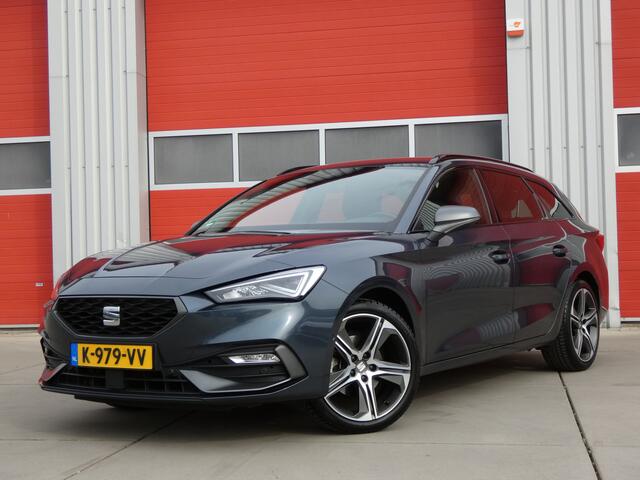 Seat LEON Sportstourer 1.5 eTSI FR/ automaat/ lage km/ zeer mooi!