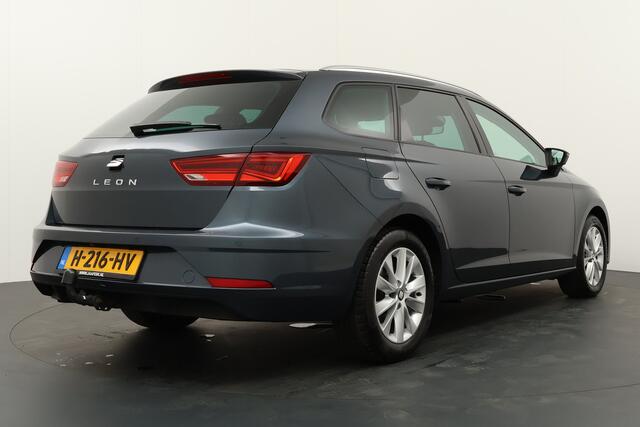 Seat LEON ST BWJ 2020 / 1.0TSI 116 PK Style Ultimate Edition / / LED / Navi / Clima / Virtual Cockpit / Stoelverw. / Trekhaak / PDC / Cruise / LMV /