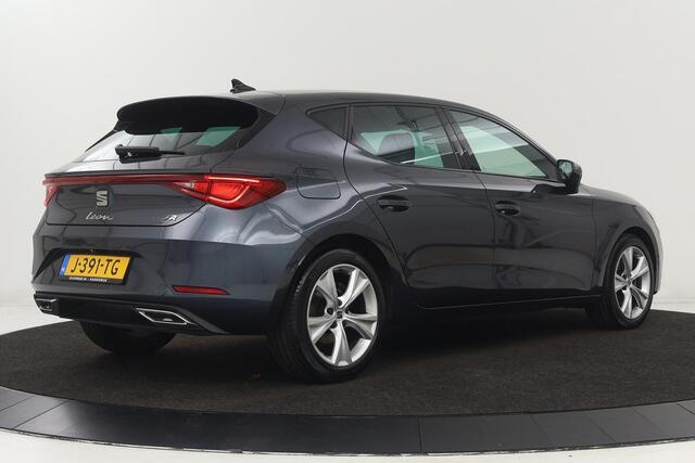 Seat LEON 1.0 TSI FR Launch Edition | Carplay | Stoel & stuurverwarming | Adaptive cruise | Camera | Full LED | Keyless | Navigatie | Park Assist
