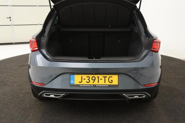 Seat LEON 1.0 TSI FR Launch Edition | Carplay | Stoel & stuurverwarming | Adaptive cruise | Camera | Full LED | Keyless | Navigatie | Park Assist
