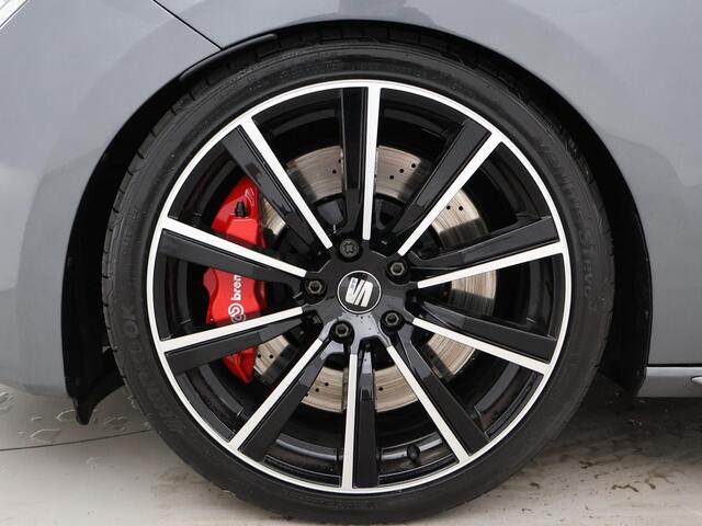 Seat LEON ST 2.0 TSI CUPRA 300 PK 4DRIVE DSG + BREMBO | SPORTUITLAAT | BEATS | PANORAMA | ADAPTIVE CRUISE