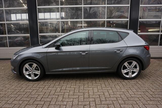 Seat LEON 1.4 EcoTSI FR Connect Trekhaak/App-connect