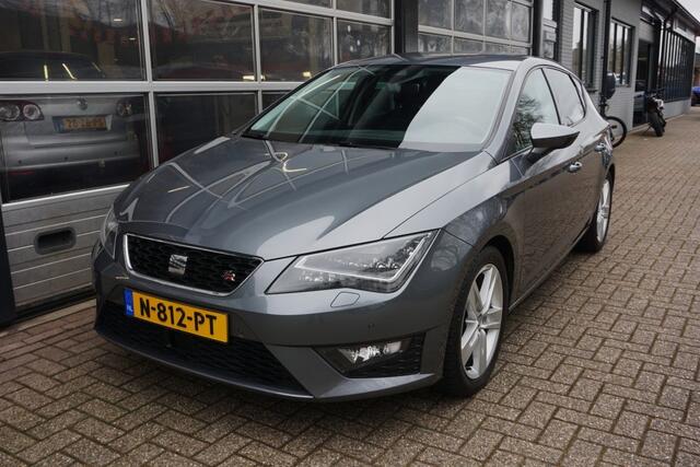 Seat LEON 1.4 EcoTSI FR Connect Trekhaak/App-connect